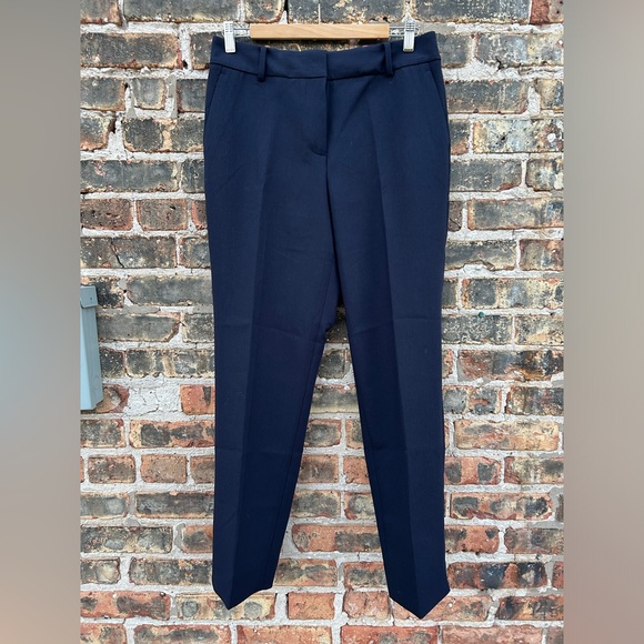 Talbot’s W’s 8 Curvy Hampshire Straight Leg Ankle Pant Tailored Navy poly blend - Picture 2 of 14